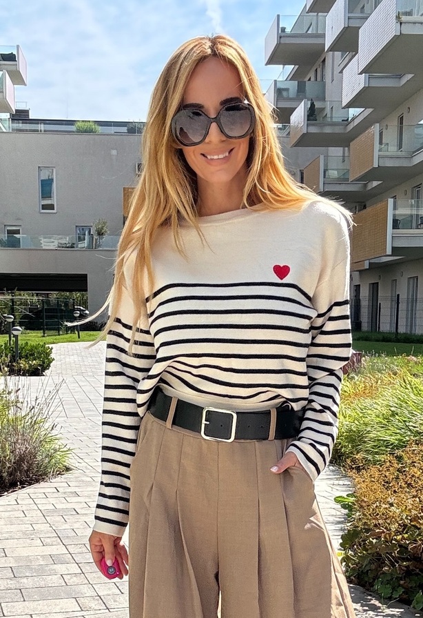 Little pulóver beige – Innova Fashion